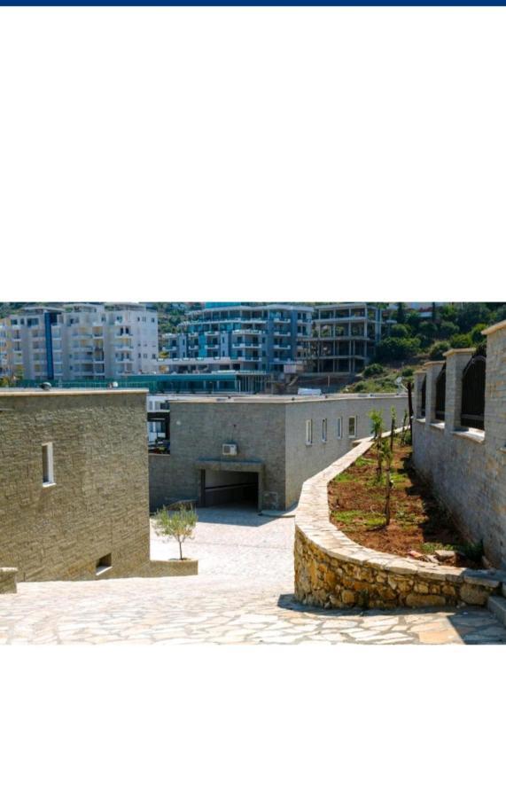 Villa Amos At Aquamarine Residence فلورا المظهر الخارجي الصورة