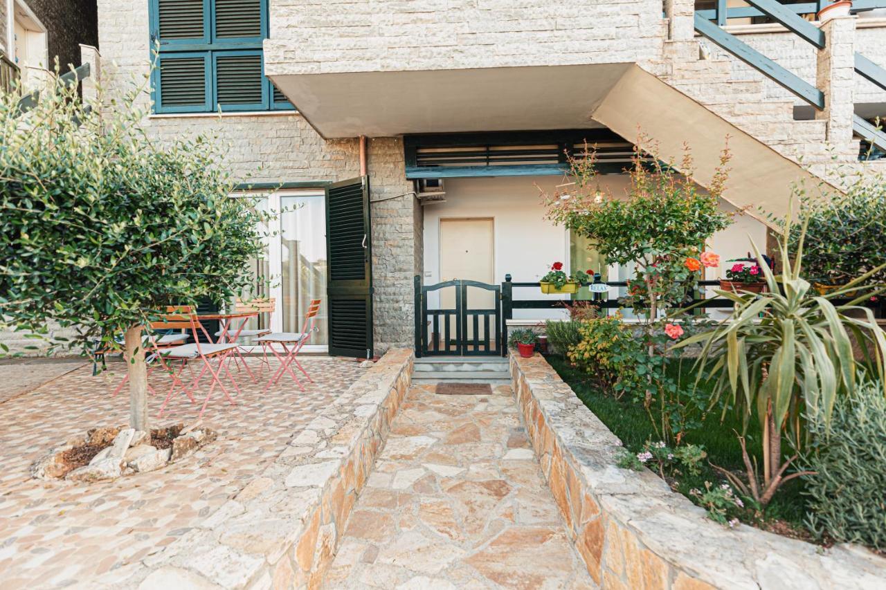 Villa Amos At Aquamarine Residence فلورا المظهر الخارجي الصورة